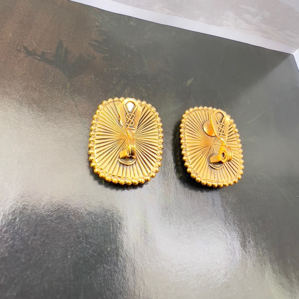 SOLD! Auth YSL Earrings • Authentic Yves Saint Laurent Blue Cabochon Clip Ons - Picture 4 of 9